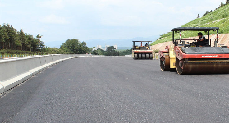 公路土工合成材料施工案例